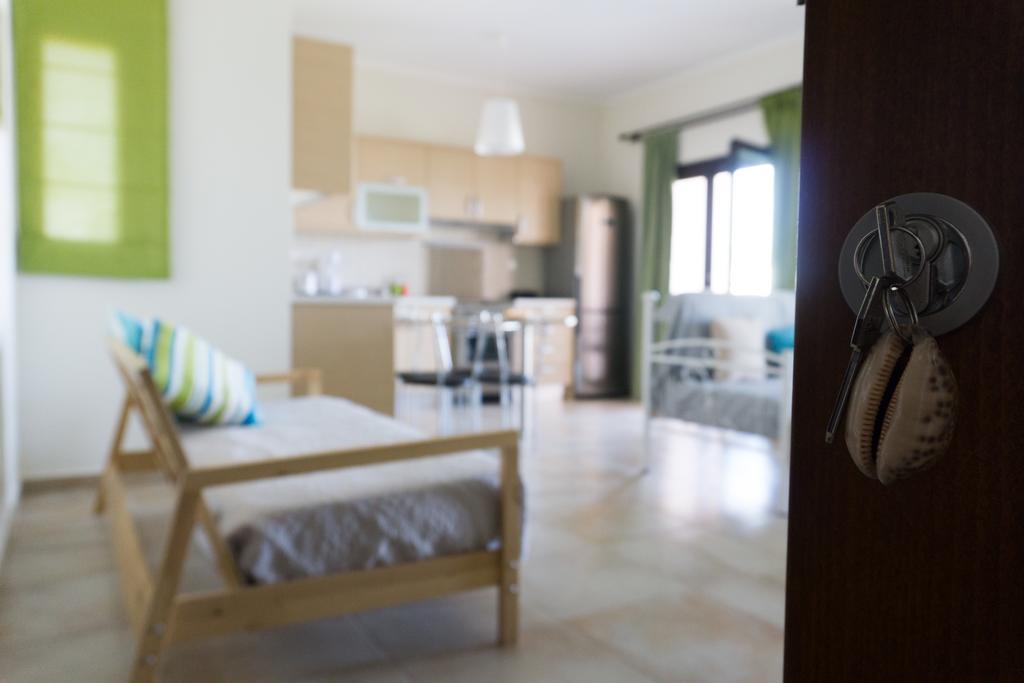 Ferienwohnung Porfyra'S Island Makrýgialos Exterior foto