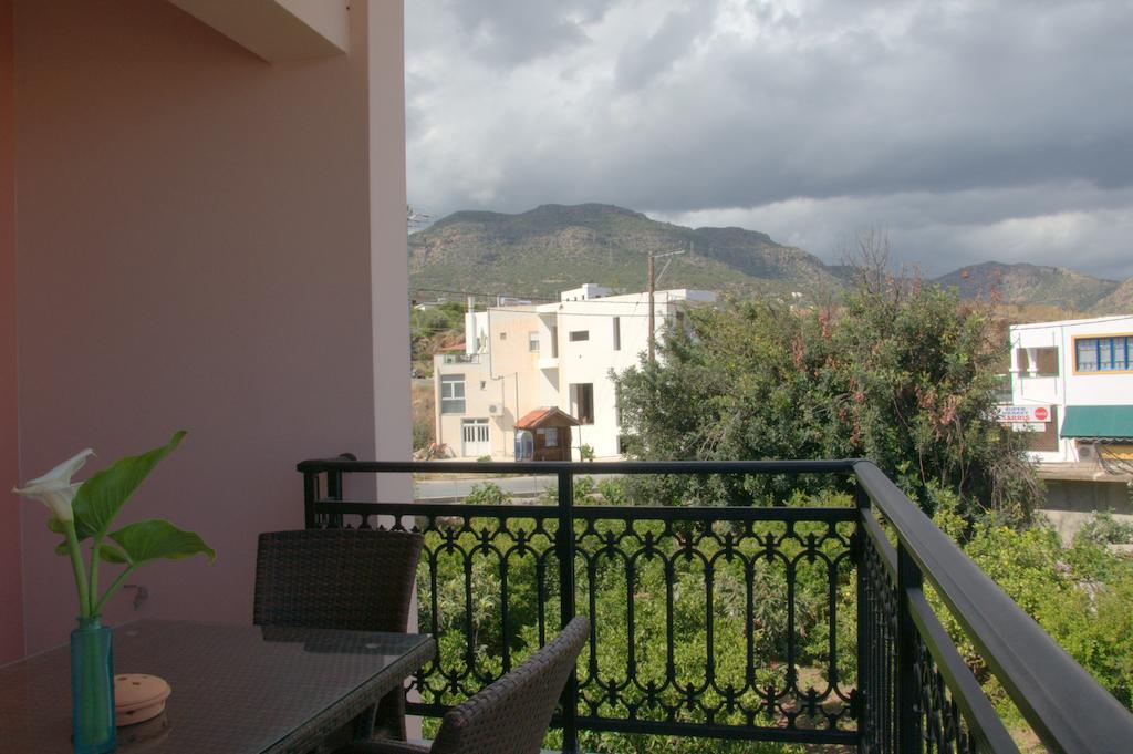 Ferienwohnung Porfyra'S Island Makrýgialos Exterior foto