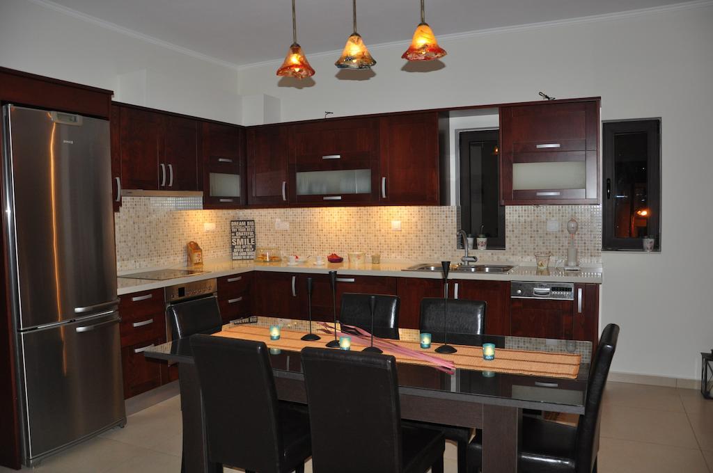 Ferienwohnung Porfyra'S Island Makrýgialos Zimmer foto