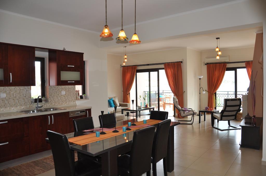 Ferienwohnung Porfyra'S Island Makrýgialos Zimmer foto