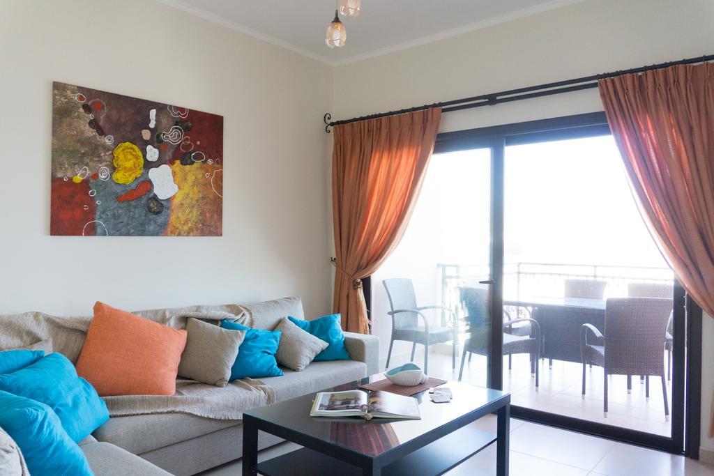Ferienwohnung Porfyra'S Island Makrýgialos Exterior foto